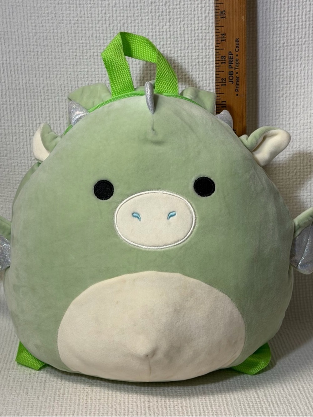 Drew The Dragon Squishmallows Plush Backpack 12' Green Silver
Wings Horns - Picture 5 of 5